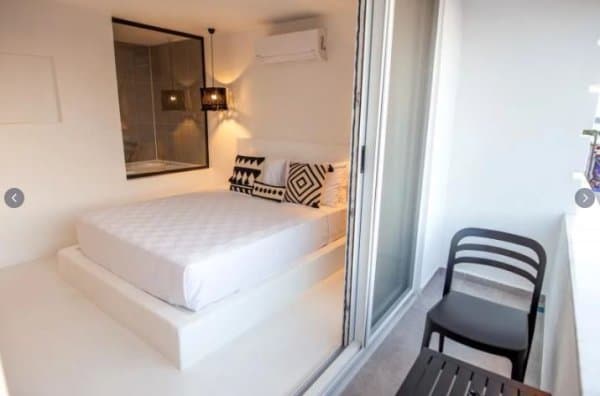 Romantic 2 Kişilik Oda Jakuzili Deniz Manzaralı 4