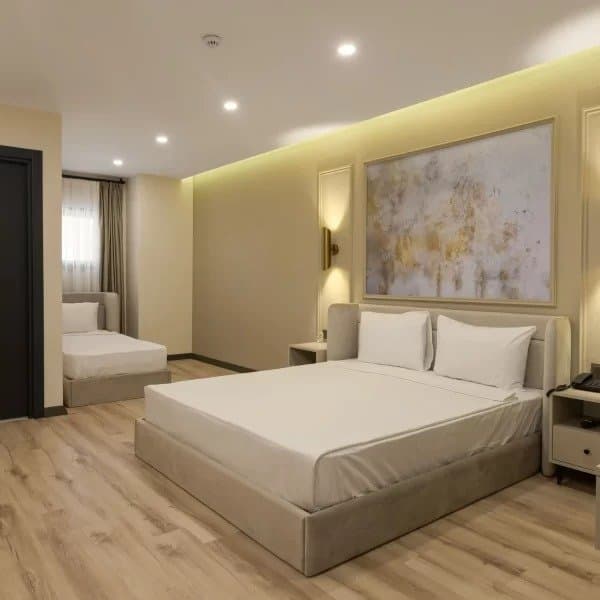 Standart Üç Kişilik Oda 1