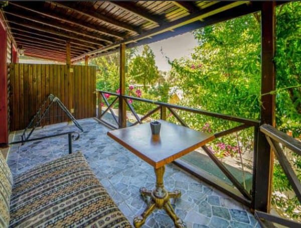 Superior 3 Kişilik Deniz Manzarali Oda 2