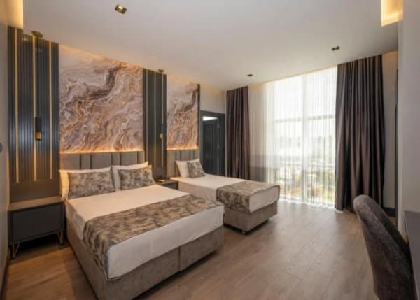 Superior Family Oda 1