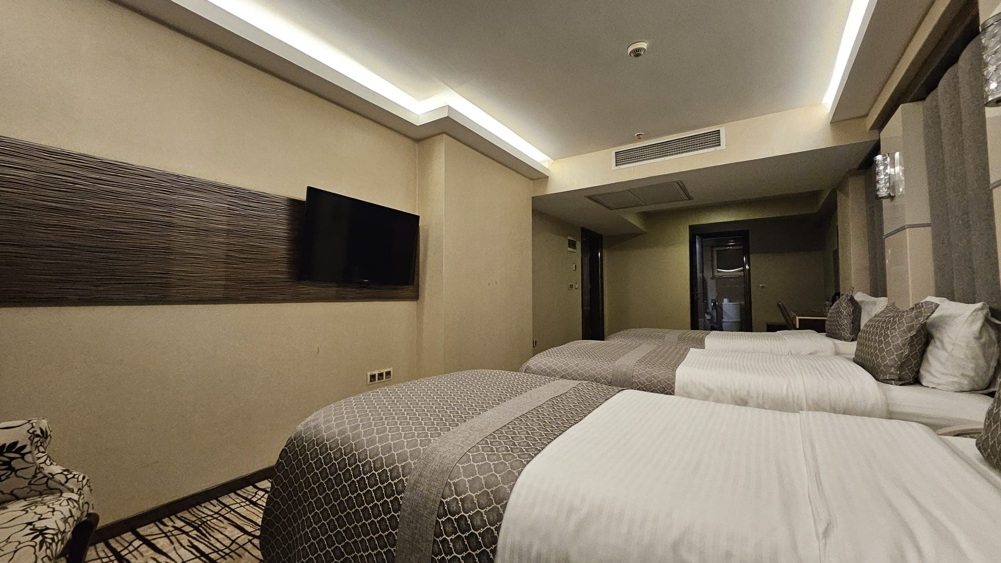 3 Ayrı Yataklı Oda 4