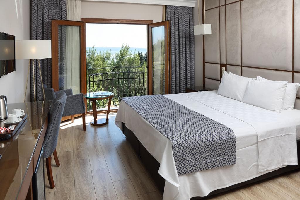 Golden Lake Hotel Adana-resim-1