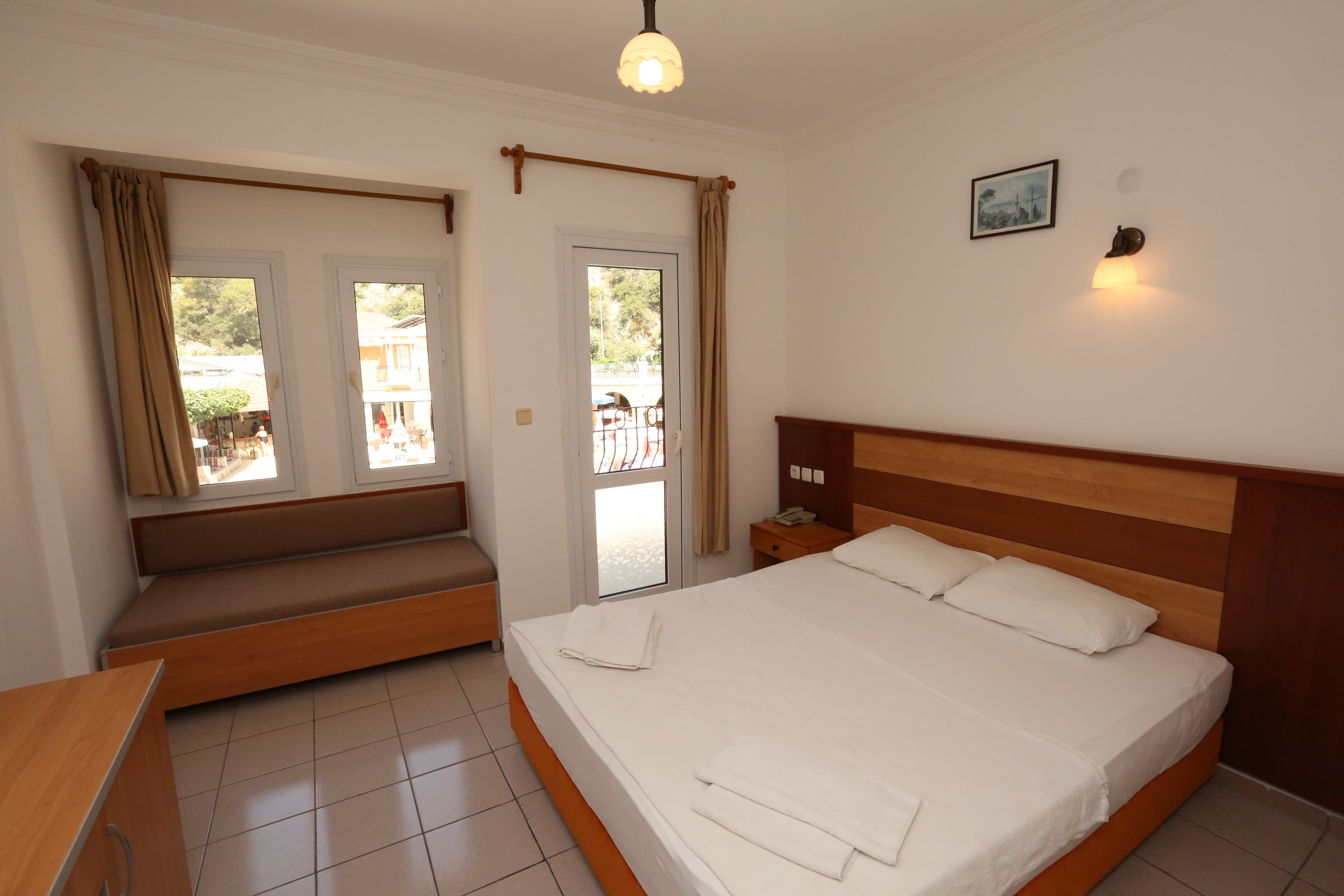 The Tower Hotel-resim-5