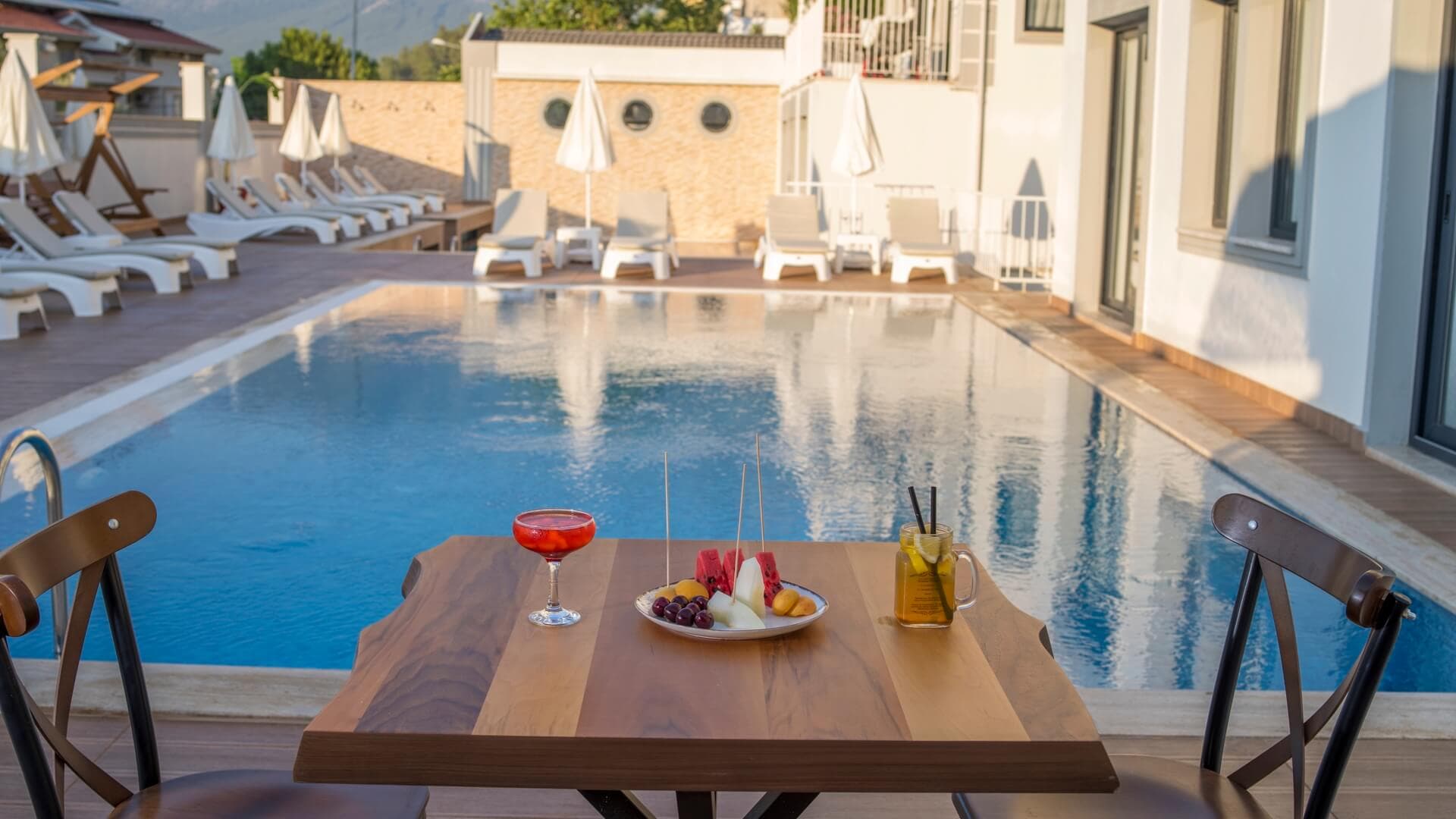 Monastery Suites Hotel-resim-2