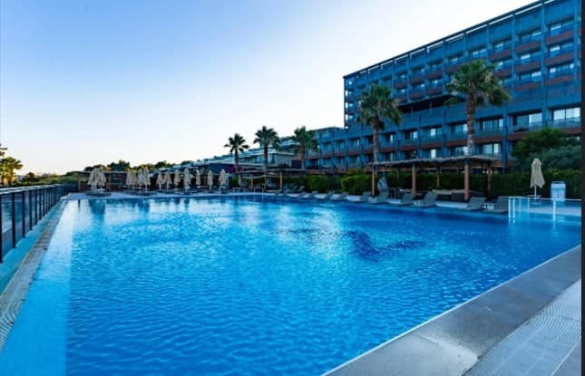 The Nowness Luxury Hotel & Spa +16-resim-0