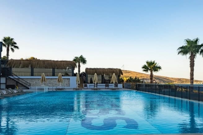 The Nowness Luxury Hotel & Spa +16-resim-3