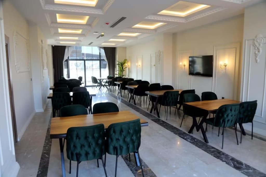 The Skylind Hotel-resim-7