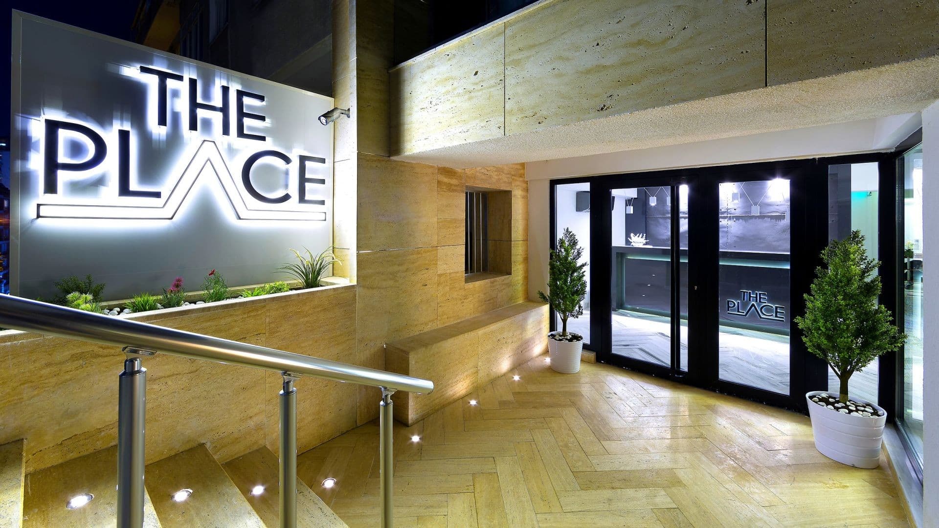 The Place Hotel-resim-3