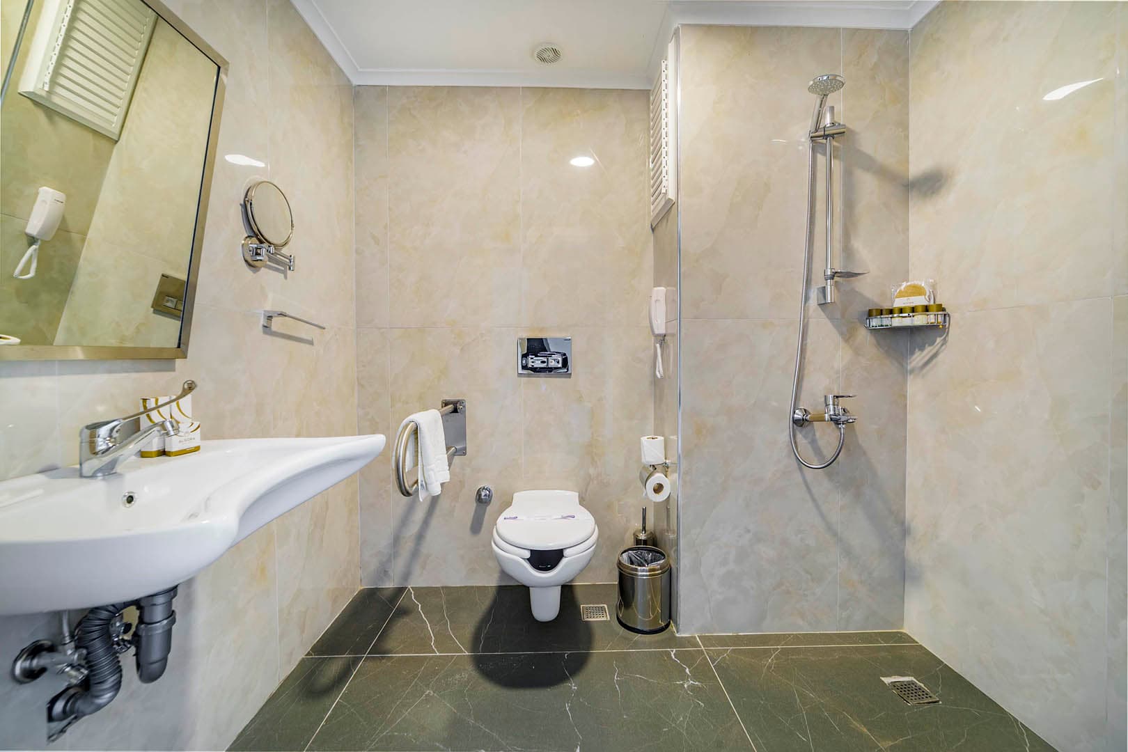 Algora Halal Hotel-resim-7