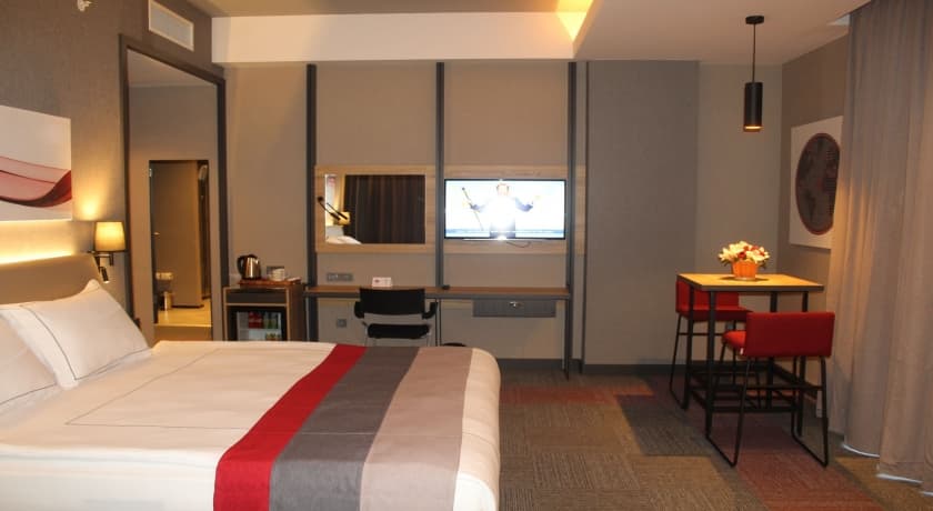 Ramada by Wyndham Tire-resim-1