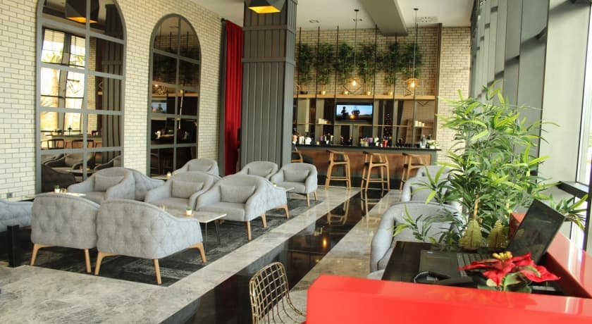 Ramada by Wyndham Tire-resim-2