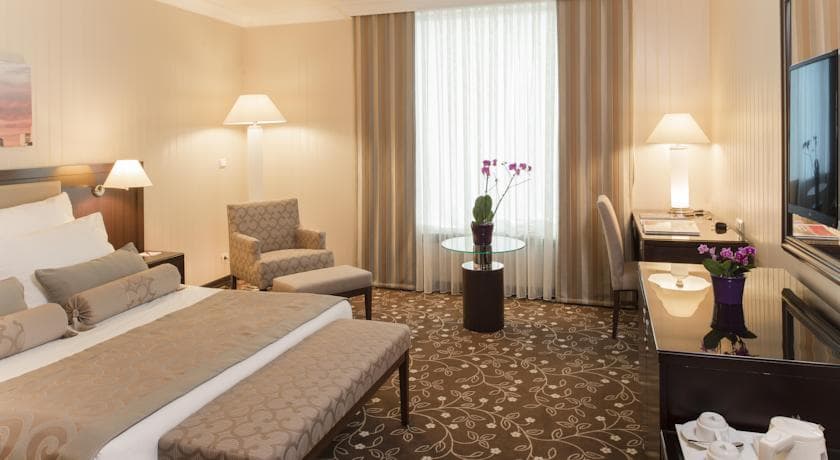 Kaya İstanbul Fair & Convention Hotel-resim-1