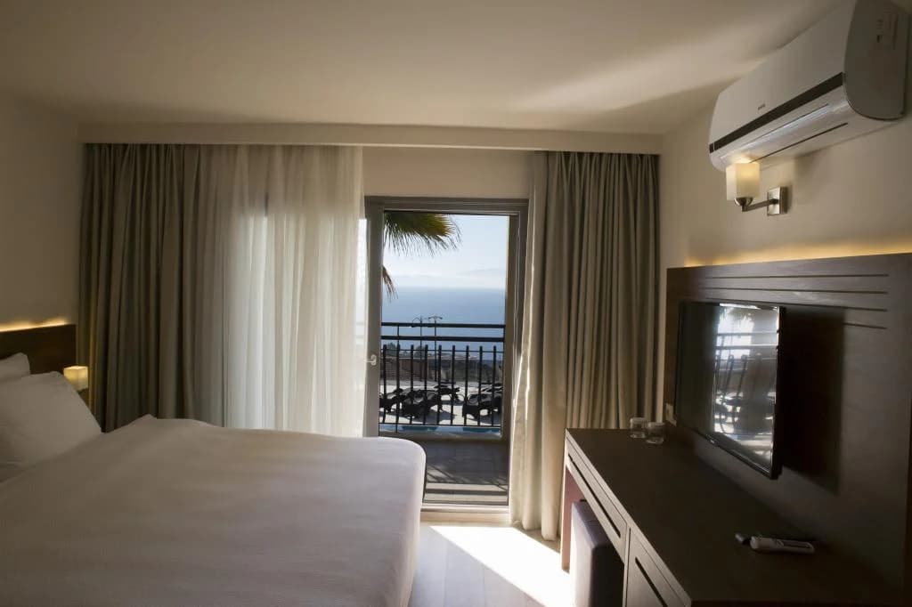 Neopol Hotel Deluxe-resim-1
