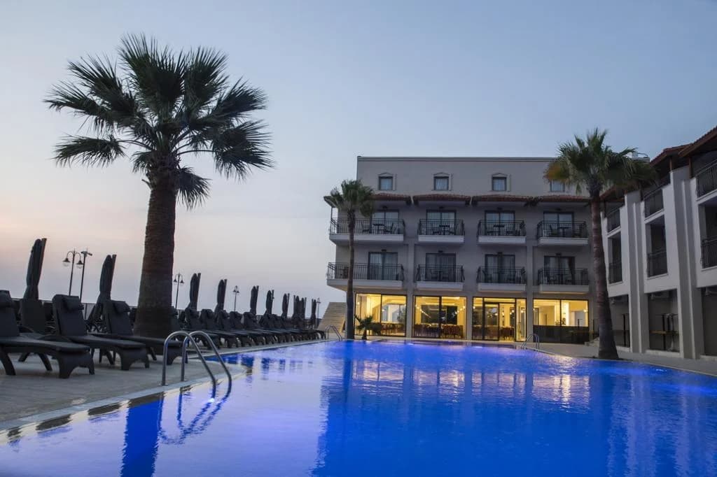 Neopol Hotel Deluxe-resim-0