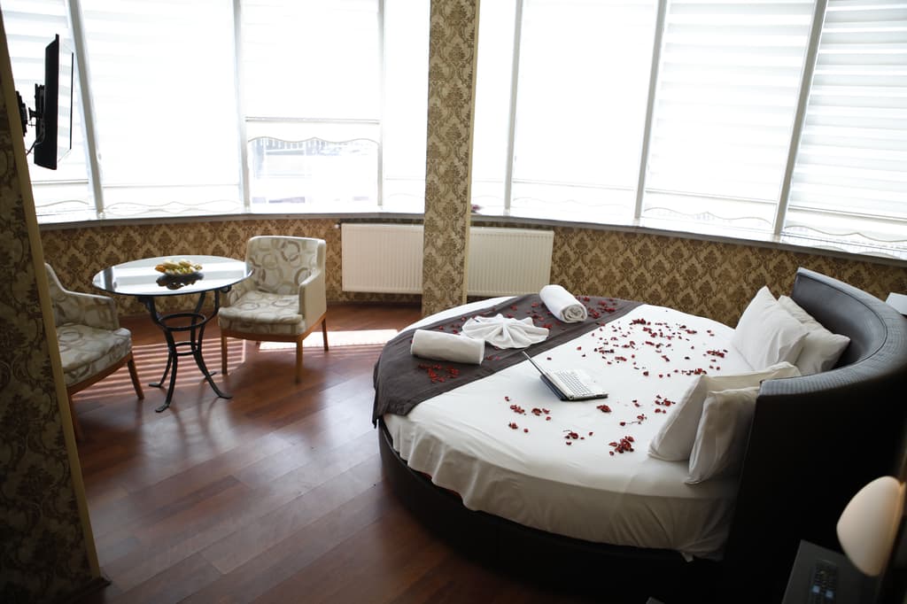 Safir Hotels Silivri-resim-1