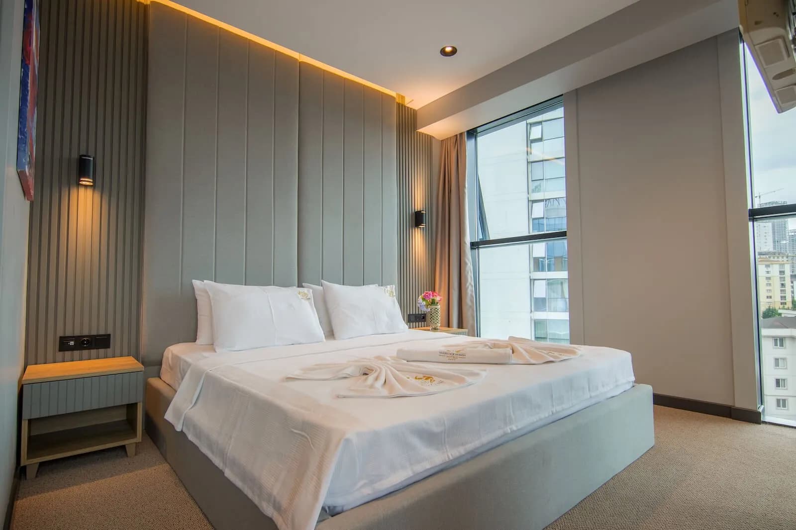 Sherlock Homes Hotels-resim-1