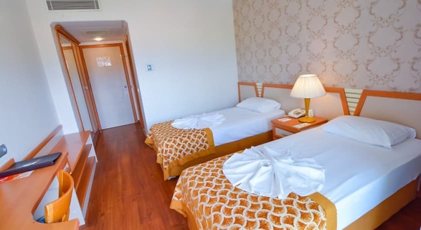 Pine House Hotel-resim-5