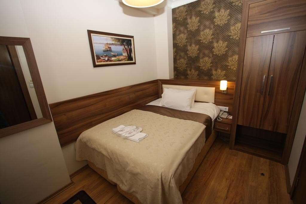 My Rose Hotel-resim-4