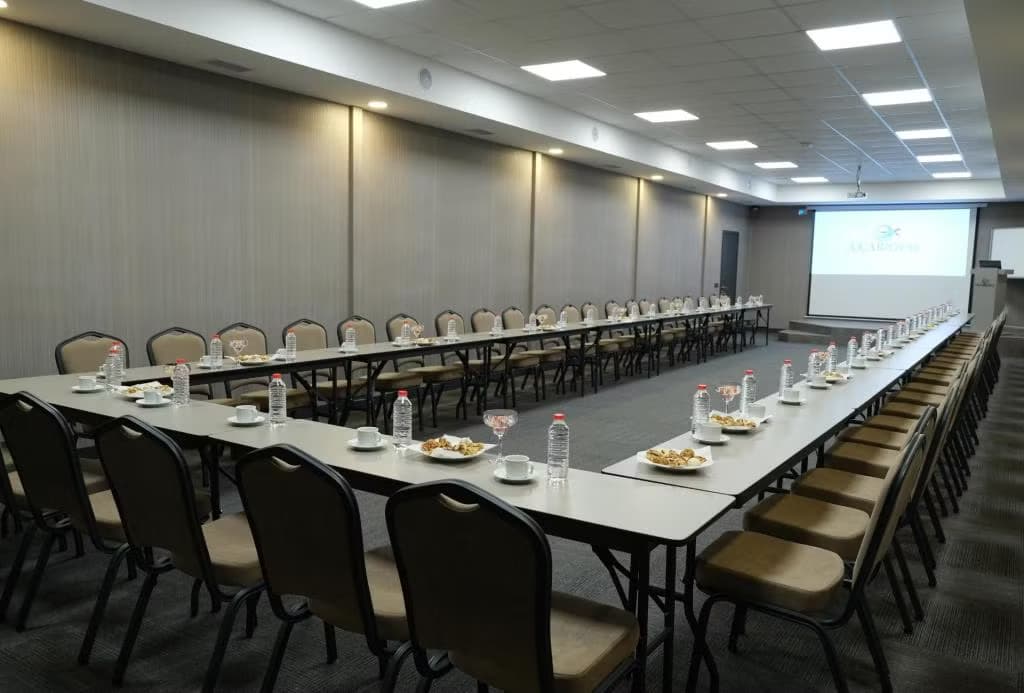 Uçar Royal Hotel ve Konferans Salonu-resim-3