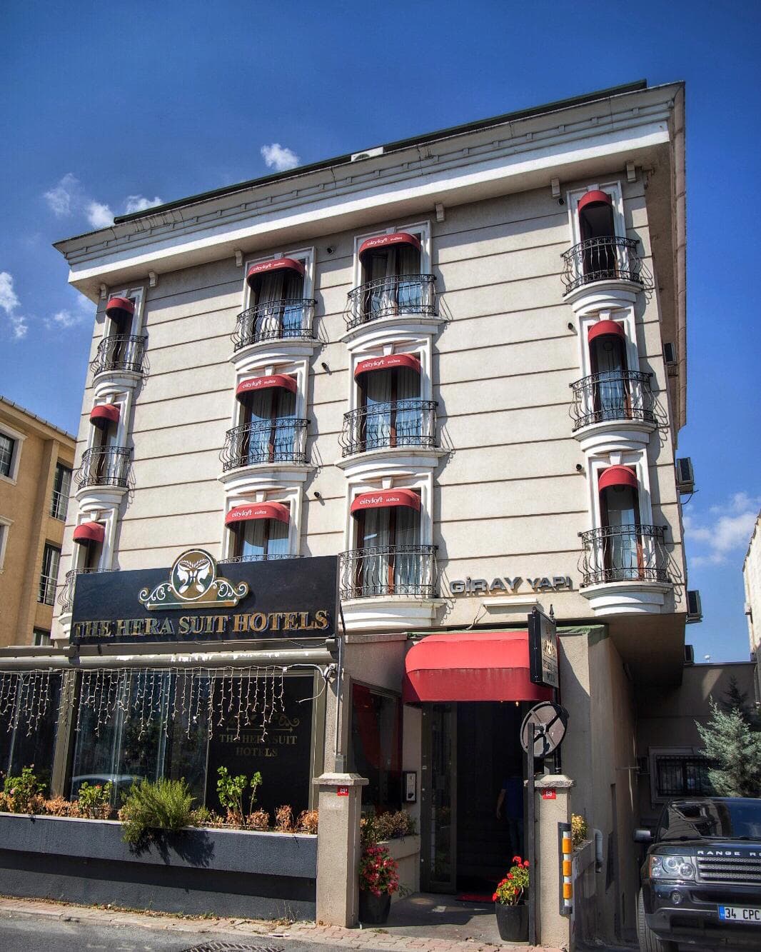 The Hera Suit Hotels-resim-1