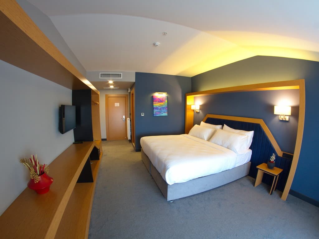 Roof 264 Hotel & Suites-resim-1