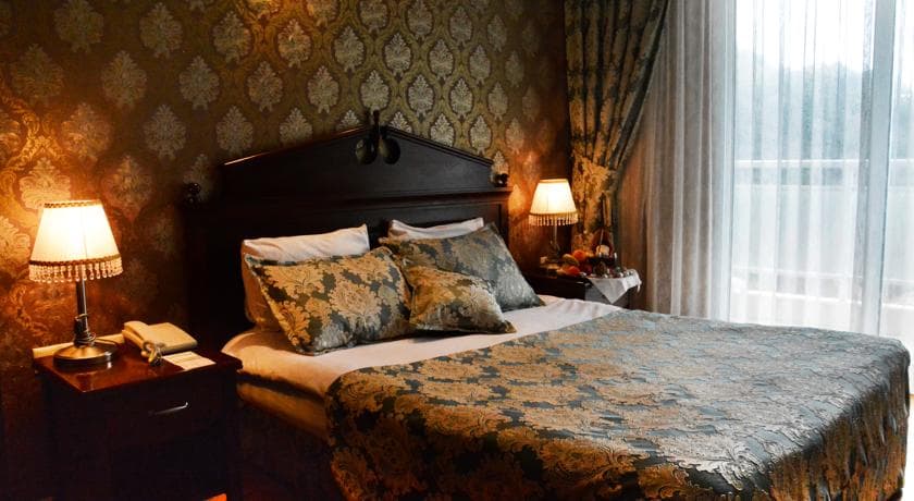 Club Rose Bay Hotel-resim-2