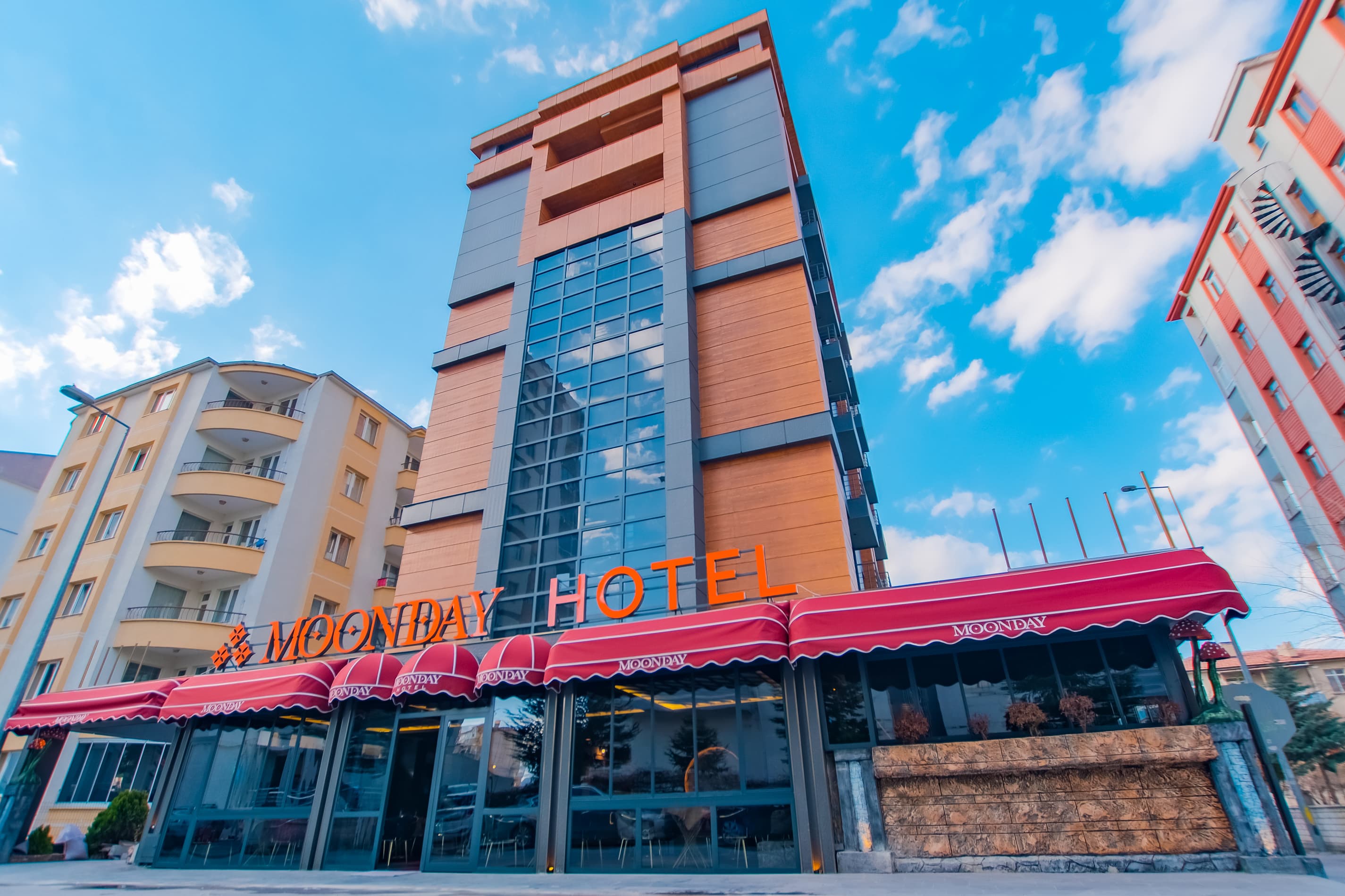 Moonday Hotel-resim-0