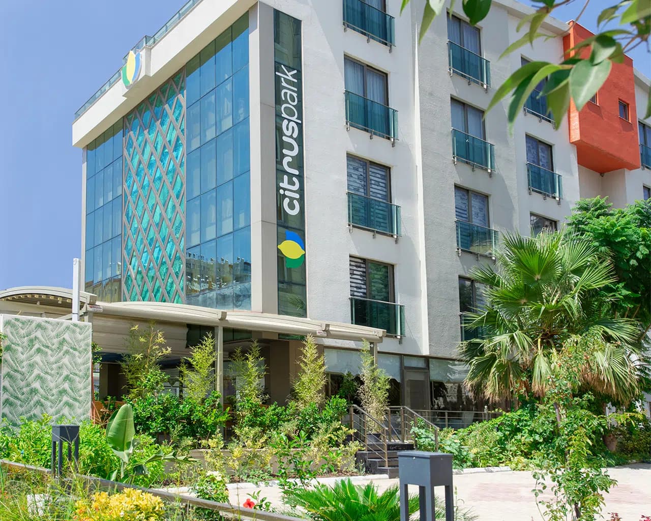 Citrus Park Hotel-resim-0