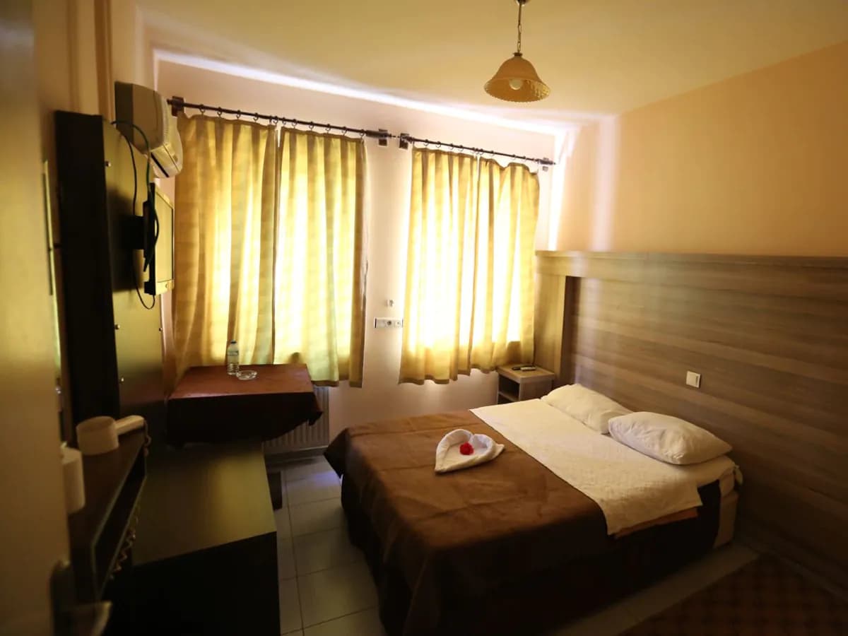 Cihanay Hotel-resim-1