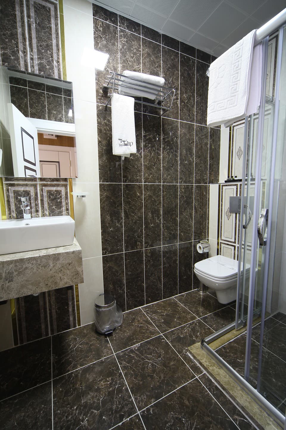 Hotel Black Tulip-resim-5