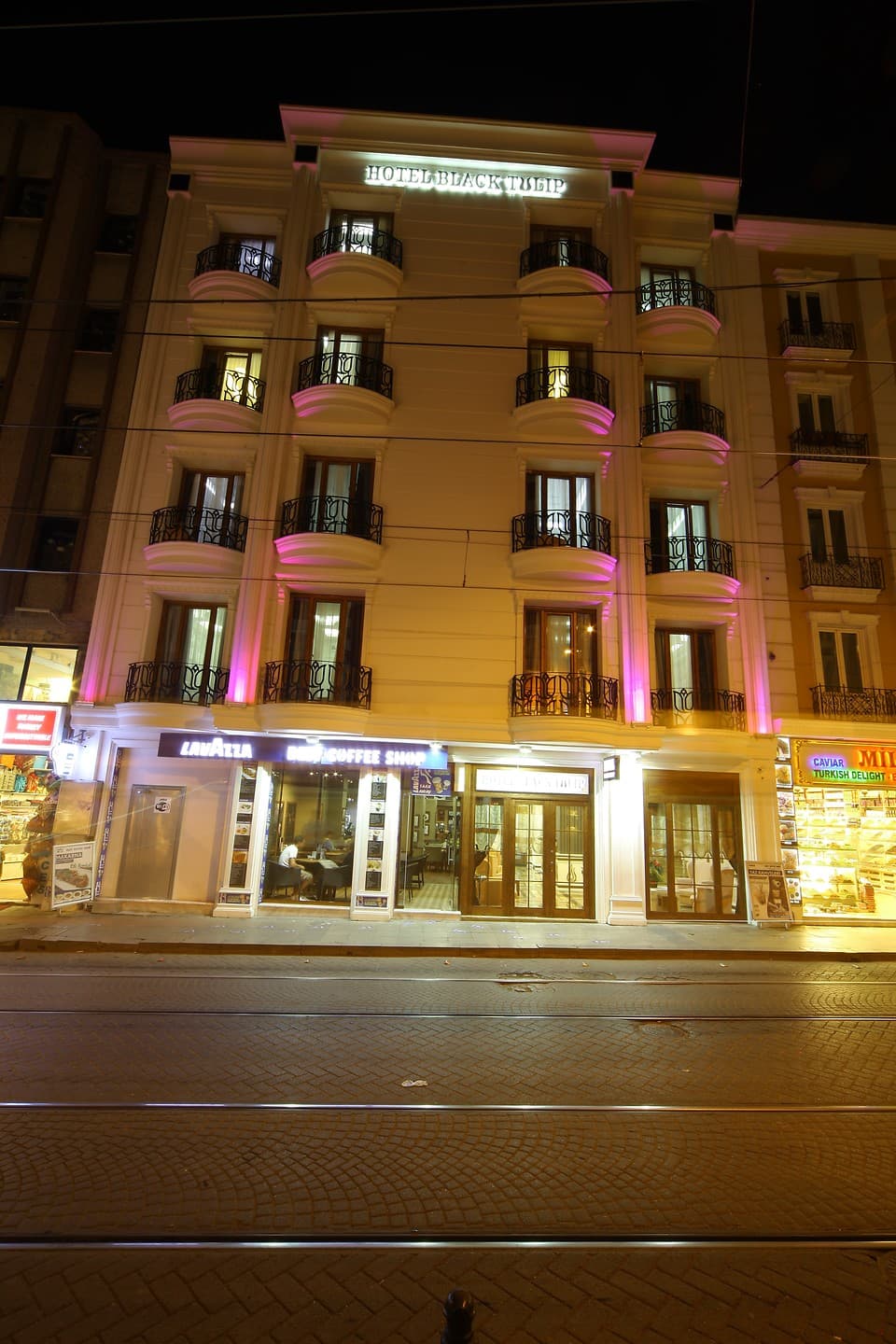 Hotel Black Tulip-resim-0