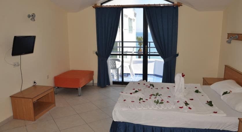 Miranda Moral Beach Hotel-resim-1