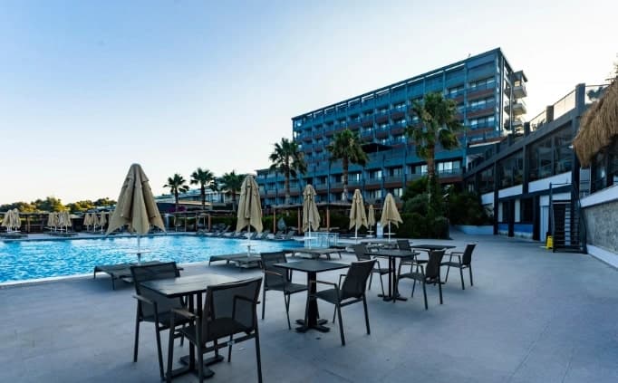 The Nowness Luxury Hotel & Spa +16-resim-5