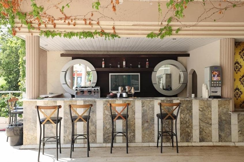 Pyxis Point Hotel-resim-3