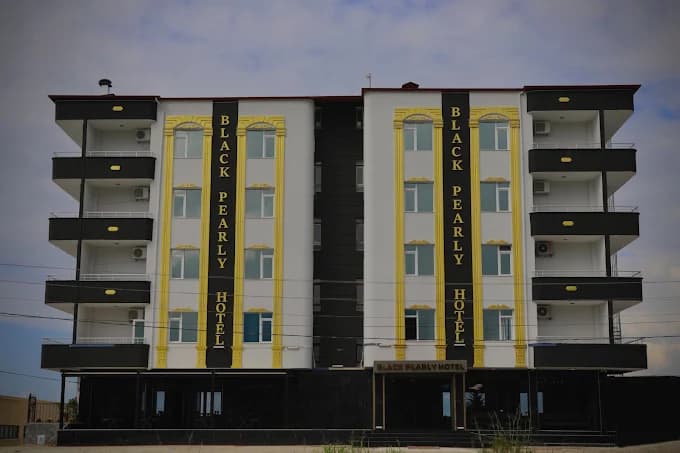 Black Pearly Hotel-resim-1