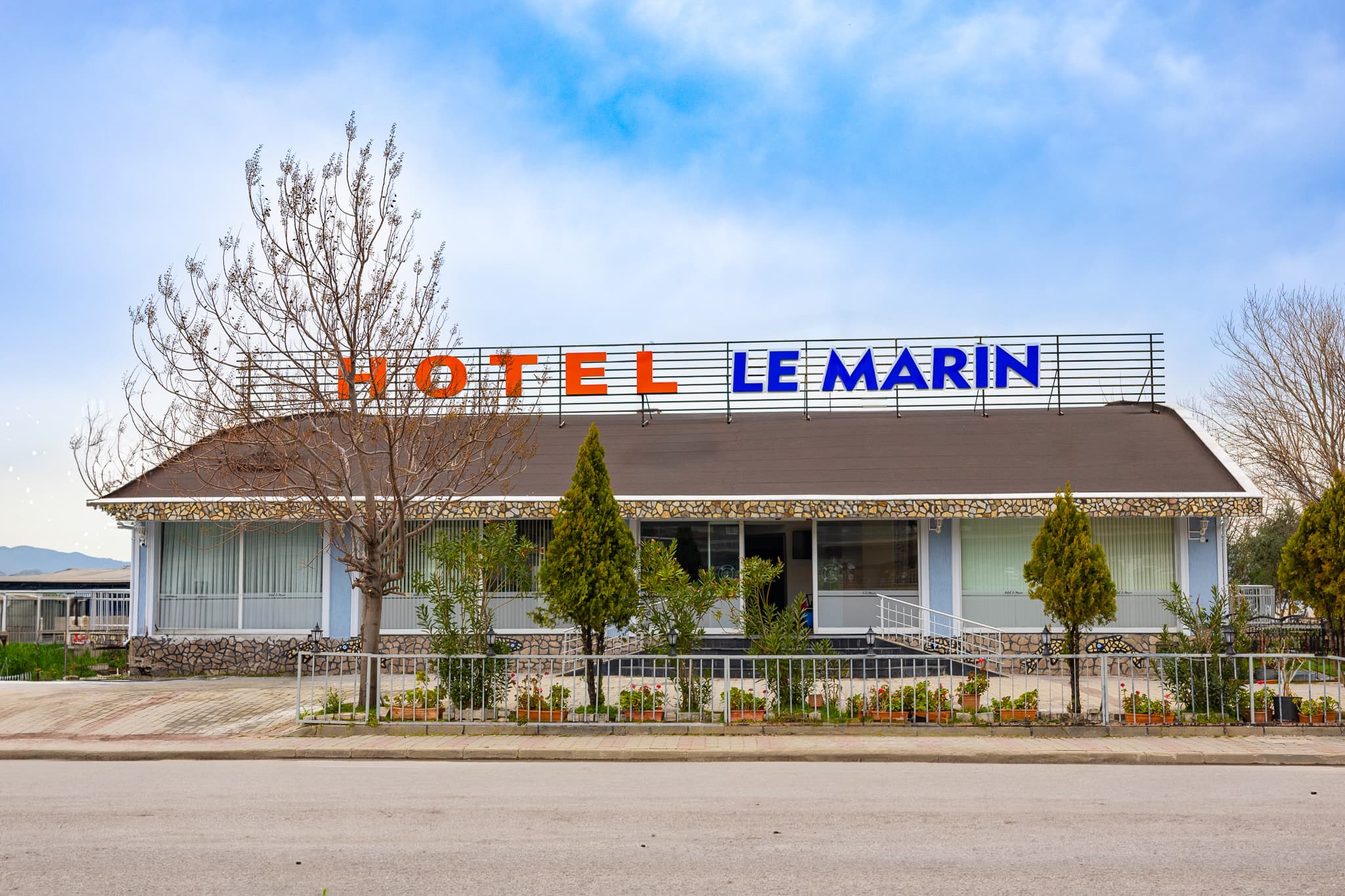 Hotel Le Marin-resim-0