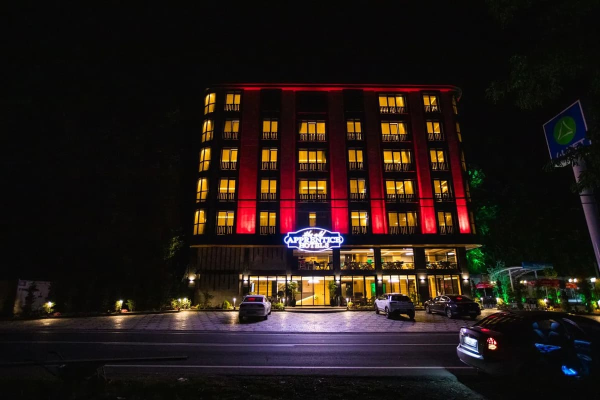 The Old Apprentice Hotel-resim-0