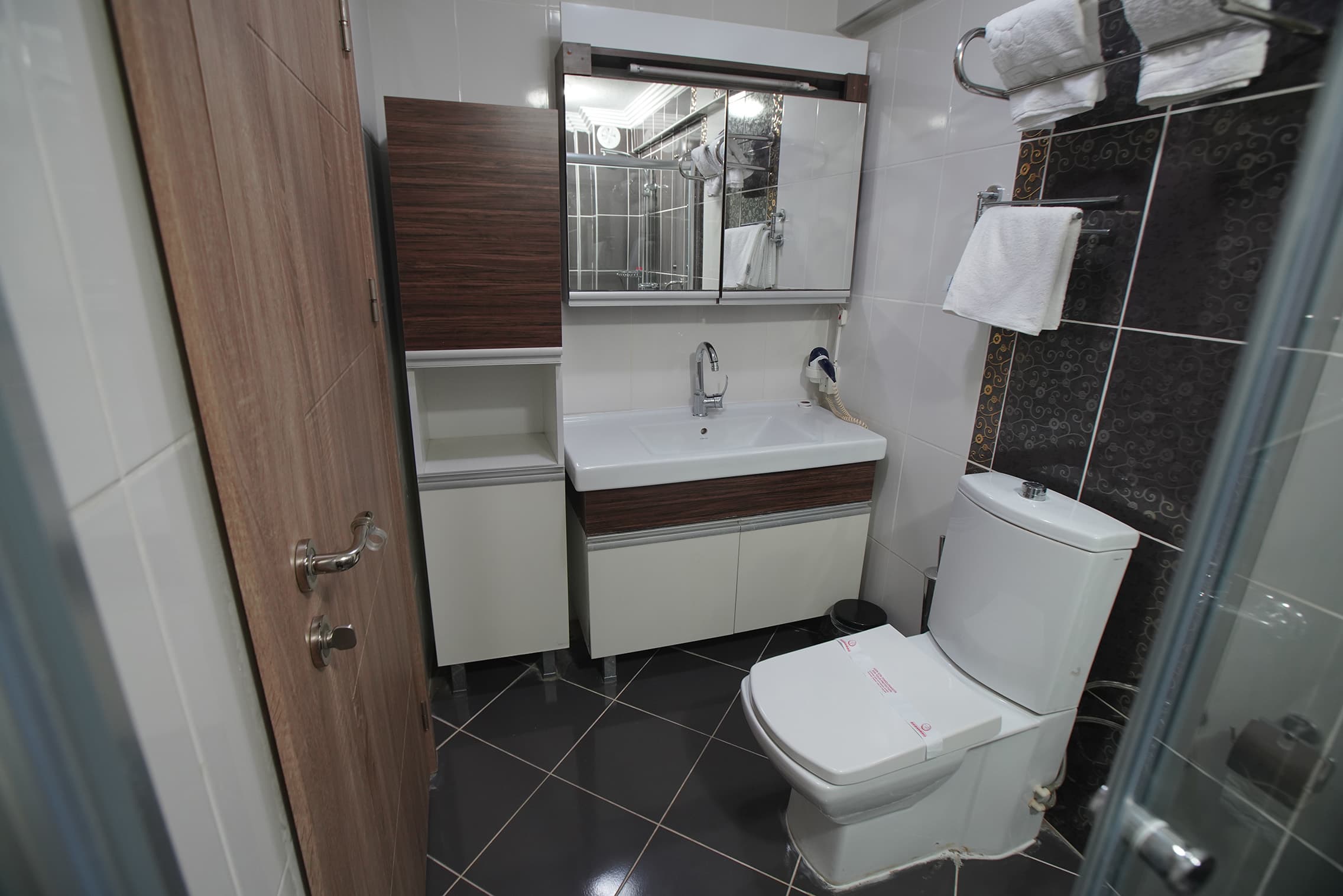 Doğramacı Hotel-resim-5