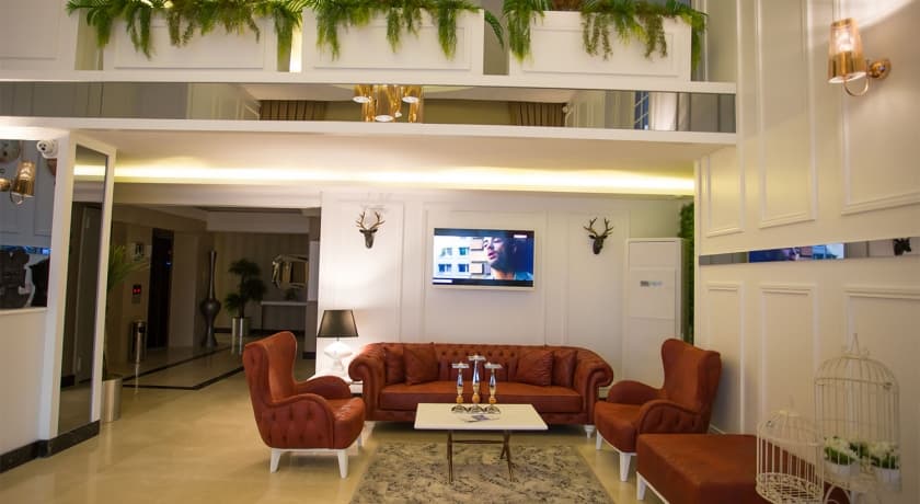 A Royal Suit Hotel -resim-5