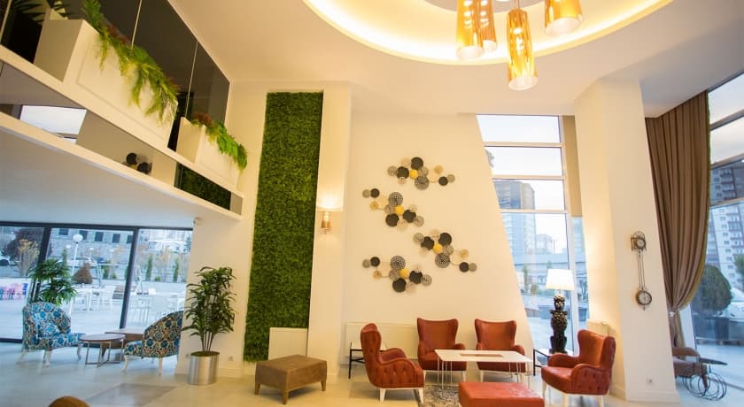 A Royal Suit Hotel -resim-3