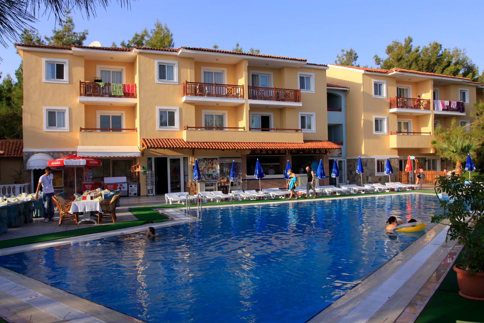 Pine Club Boutique Hotel-resim-3