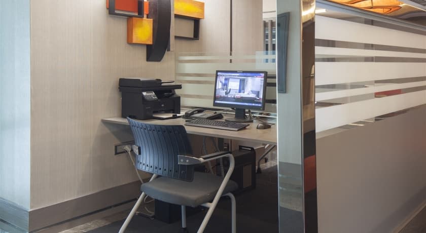 Ramada Hotel & Suites İzmir Kemalpaşa -resim-7