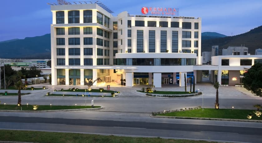 Ramada Hotel & Suites İzmir Kemalpaşa -resim-0