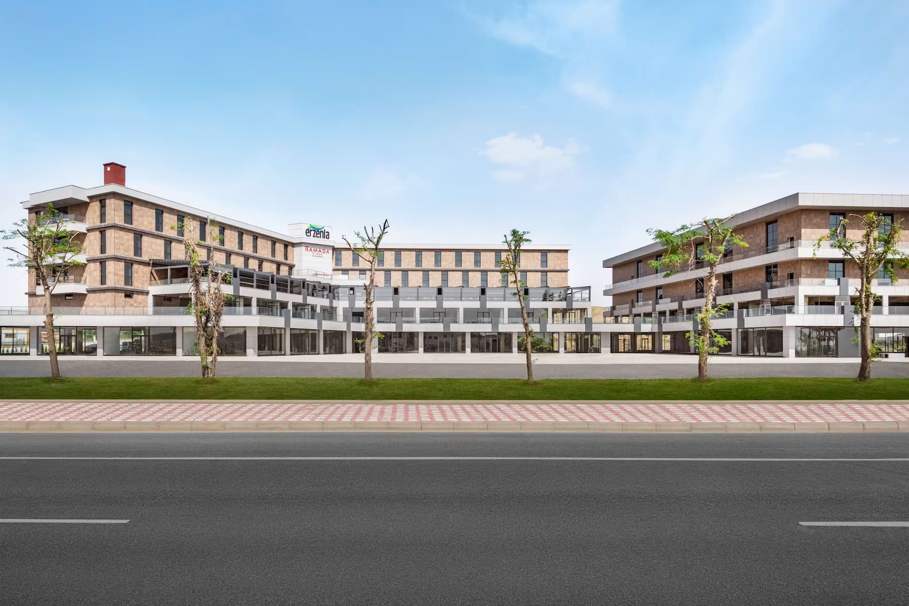 Ramada Plaza By Wyndham Batman-resim-0