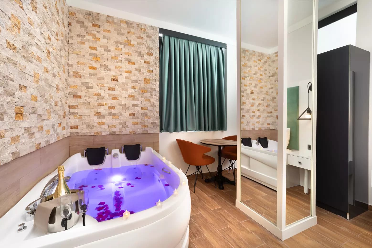 Des Suites Hotel-resim-2