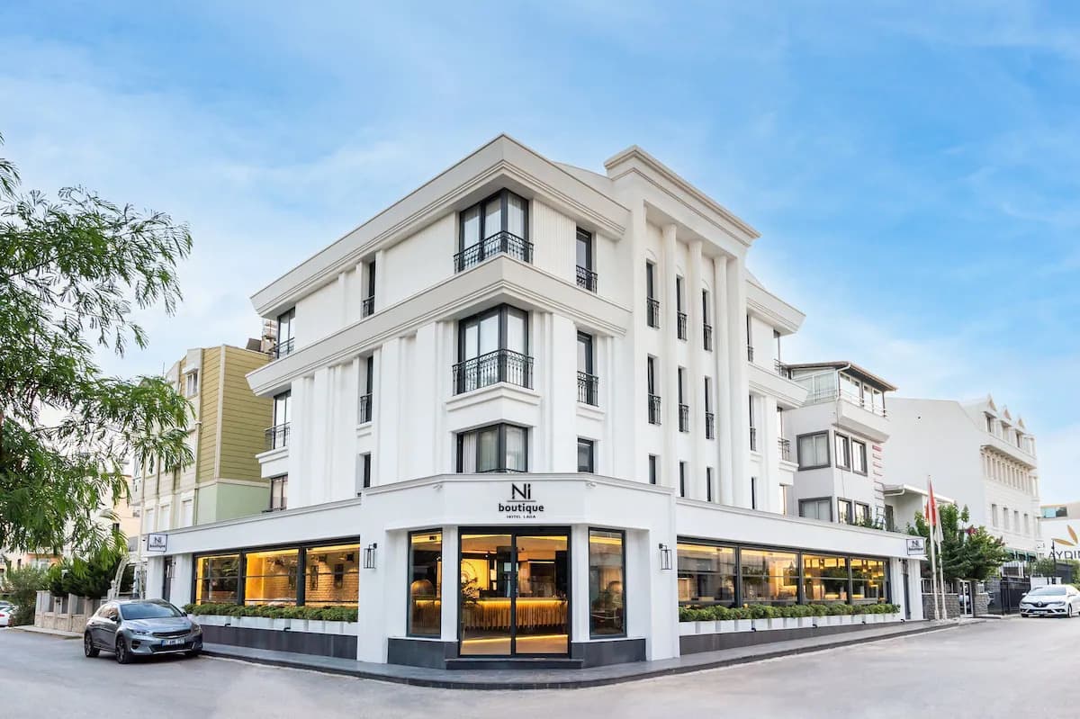 Ni Hotel Lara-resim-0