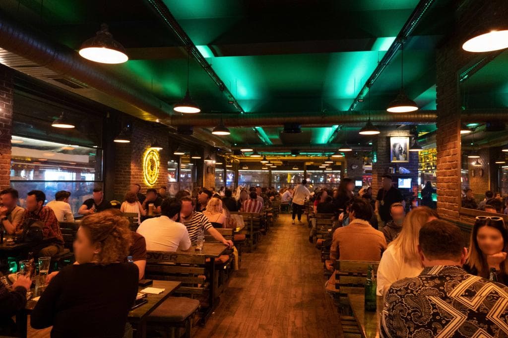 Hangover Central Hotel-resim-3