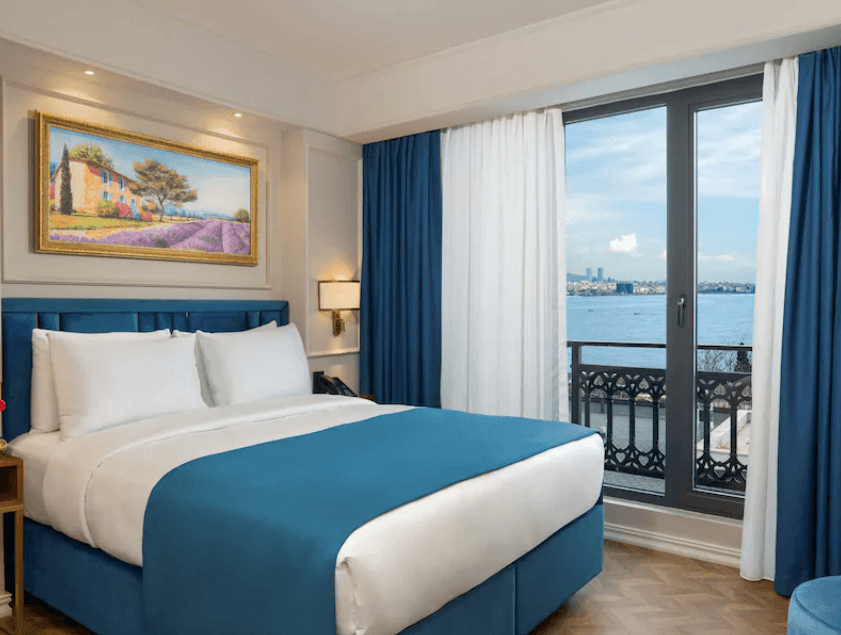 Royan Hagia Sophia Radisson Individuals-resim-1