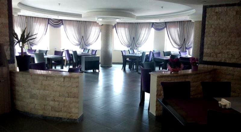 Rey Manes Hotel-resim-2