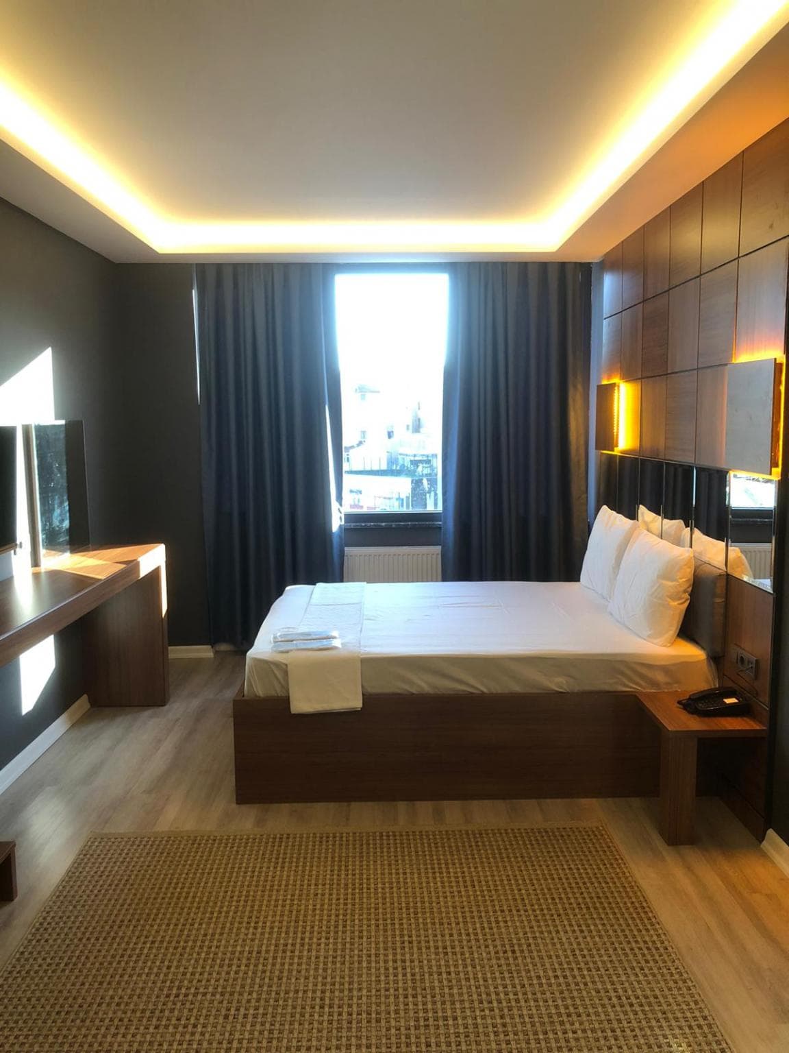 AND Center Suite-resim-1